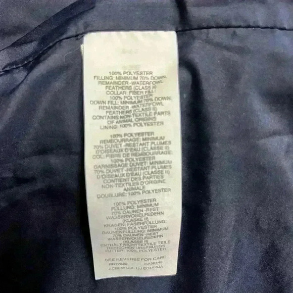 JCREW - Women’s puffer vest in gingham navy and white check. Size XS - Picture 8 of 8